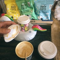 Photo taken at Surf Coffee by Nastasia D. on 5/12/2019