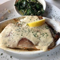 Photo taken at Sweet Auburn Seafood by Trevor W. on 4/27/2018