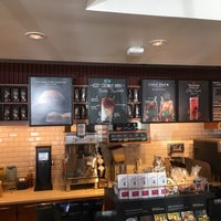 Photo taken at Starbucks by Mic H. on 8/8/2016