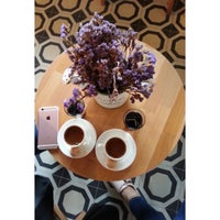 Снимок сделан в The Way Coffee &amp;amp; Kitchen пользователем Betül K. 4/14/2016