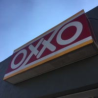 Photo taken at Oxxo by Eduardo V. on 11/21/2016