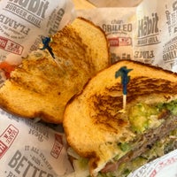 Photo taken at The Habit Burger Grill by A_R_Me on 5/2/2022