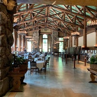 Photo taken at The Ahwahnee by A_R_Me on 7/10/2021