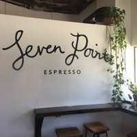 รูปภาพถ่ายที่ Seven Point Espresso โดย Christina เมื่อ 8/18/2018