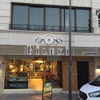 Photo taken at Pileki Pastanesi by Hüseyin B. on 7/15/2018