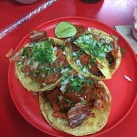 Photo taken at Tacos los Gemelos by Karla C. on 1/4/2016