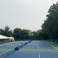 Photo taken at William H.G. Fitzgerald Tennis Stadium by Satoko on 8/1/2023