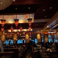 Photo taken at The Cheesecake Factory by Selda D. on 5/18/2022