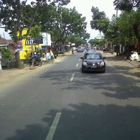 Review Jalan Laksda Adi Sucipto