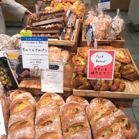 Photo taken at BREAD STORY by Chu C. on 4/16/2019