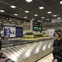 Photo taken at Baggage Claim 18 by Chu C. on 5/18/2018
