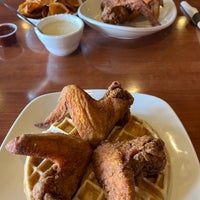 Photo taken at Dame&amp;#39;s Chicken &amp;amp; Waffles by Donovan F. on 2/26/2024