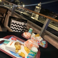 รูปภาพถ่ายที่ Burger King โดย Fereshteh เมื่อ 2/29/2024