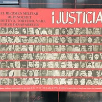 Das Foto wurde bei Museo de la Memoria y los Derechos Humanos von Conor M. am 4/12/2022 aufgenommen