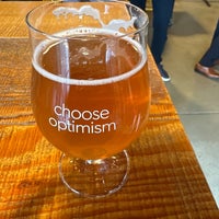 Foto tirada no(a) Optimism Brewing Company por Conor M. em 3/17/2023