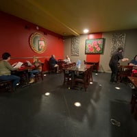 10/27/2021에 Conor M.님이 Black Thai Restaurant &amp;amp; Lounge에서 찍은 사진