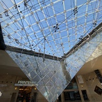 Photo taken at Carrousel du Louvre by Conor M. on 9/19/2022