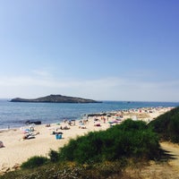 Foto diambil di Praia da Ilha do Pessegueiro oleh Julieta R. pada 8/15/2018
