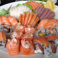 Photo taken at Taw Sushi Bar by Caique R. on 10/6/2012