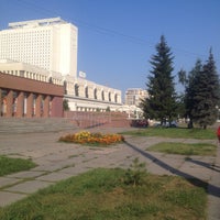 Photo taken at Библиотека им. Пушкина by Alla V. on 8/25/2016