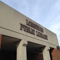 Foto tirada no(a) Longwood Public Library por 👑Mo B. em 1/25/2013