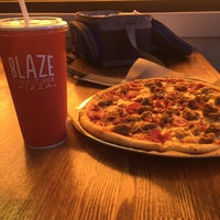 Photo taken at Blaze Pizza by 👑Mo B. on 3/28/2016