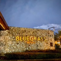 Photo taken at Bluegrass Bar &amp;amp; Grill by Dimas Fiancheto on 1/6/2023
