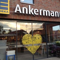 รูปภาพถ่ายที่ EDEKA Ankermann โดย Marius เมื่อ 4/4/2013