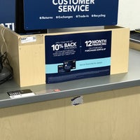 Photo taken at Best Buy by SirLV on 2/28/2018