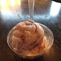 8/9/2018にLynn C.がGeorge&#39;s Ice Cream &amp; Sweetsで撮った写真