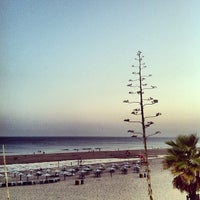 Foto diambil di Praia de Carcavelos oleh Luís S. pada 7/7/2013