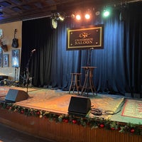 Foto tirada no(a) Crossroads Steakhouse &amp;amp; Saloon por J C. em 12/6/2020