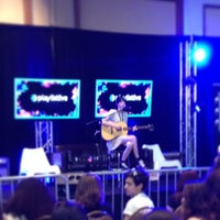 Photo taken at Playlist Live 2014 by E B. on 3/23/2014
