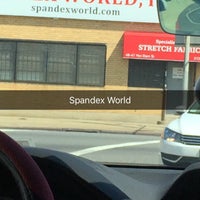รูปภาพถ่ายที่ Spandex World Inc โดย E B. เมื่อ 4/23/2016