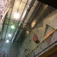 11/19/2015에 Zain B.님이 Camp5 Indoor Climbing - 1Utama Shopping Center에서 찍은 사진