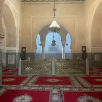 Photo taken at Mausoleum of Moulay Ismail by Zain B. on 10/1/2023