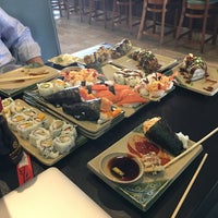 9/12/2016 tarihinde Ryan S.ziyaretçi tarafından Simply Sushi'de çekilen fotoğraf