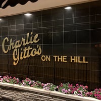Photo taken at Charlie Gitto&amp;#39;s on The Hill by Erik R. on 6/8/2019