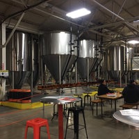 1/18/2017 tarihinde Erik R.ziyaretçi tarafından Sun King Brewery'de çekilen fotoğraf
