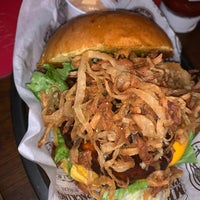 Photo taken at Meatpacking NY Prime Burgers by Maura B. on 9/15/2019