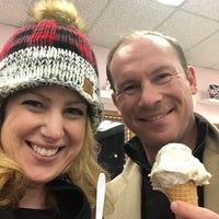 Das Foto wurde bei Heyn&amp;#39;s Ice Cream von AM L. am 12/20/2018 aufgenommen