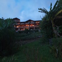 Foto diambil di Hotel Belmar Monteverde oleh TJ M. pada 4/14/2023
