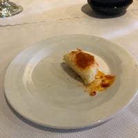 Foto diambil di Minas Brazilian Restaurant &amp;amp; Cachaçaria oleh Ben D. pada 5/28/2017