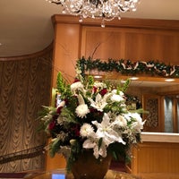 12/23/2018 tarihinde Christine A.ziyaretçi tarafından The Saint Paul Hotel'de çekilen fotoğraf