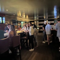 Foto tomada en Avondale Bar and Tap Room  por Kevin H. el 9/16/2022