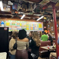 Photo prise au NOLA Poboys par Kevin H. le12/4/2022