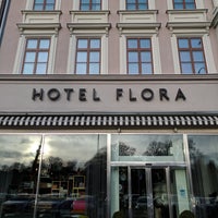 Das Foto wurde bei Hotel Flora von Doug M. am 12/9/2017 aufgenommen