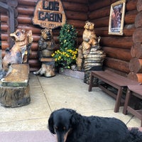 Foto tomada en Log Cabin Family Restaurant  por Ozzy el 7/11/2022