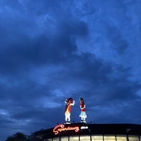 Das Foto wurde bei Superdawg Drive-In von Ozzy am 5/22/2021 aufgenommen