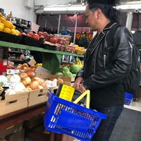 11/4/2019 tarihinde Sara W.ziyaretçi tarafından Bush Market'de çekilen fotoğraf